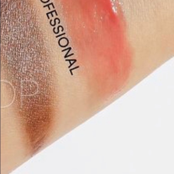 Trust Fund Beauty Moisturizing Lipgasm Lip Gloss Lipstick Pink Unprofessional - Picture 2 of 2